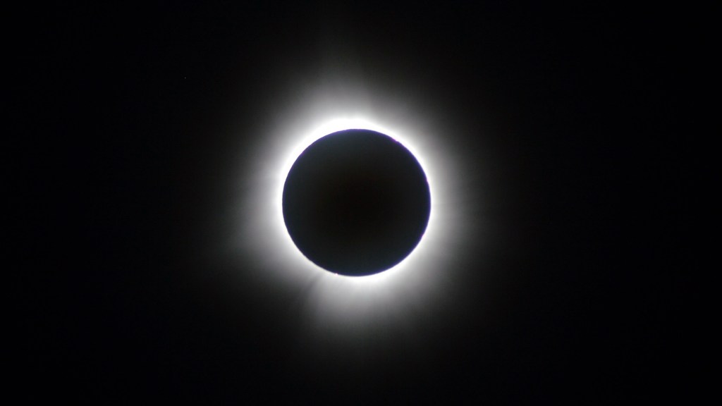 Your Guide to Seeing a Solar&nbsp;Eclipse